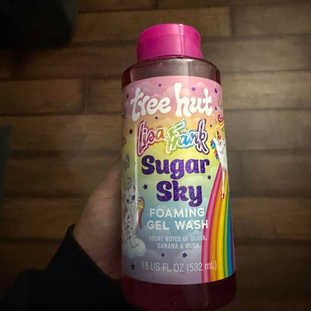 Tree hut x Lisa Frank Collab